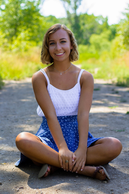 Senior Picture taken at Soft Gold Park in Fort Collins, CO by Riley Howk Photography